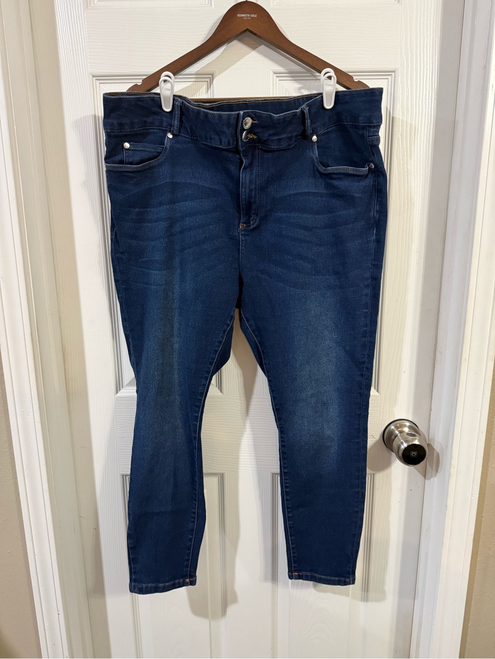 Tahari Women’s Plus Size 24W Denim Blue Jeans Stretchy